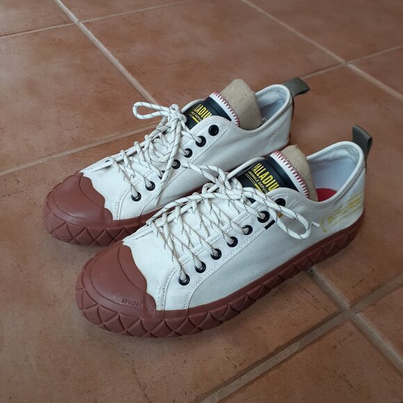 Men's 10.5 Palladium Palla Ace Supply Low Canvas Sneakers - Picture 9 of 9